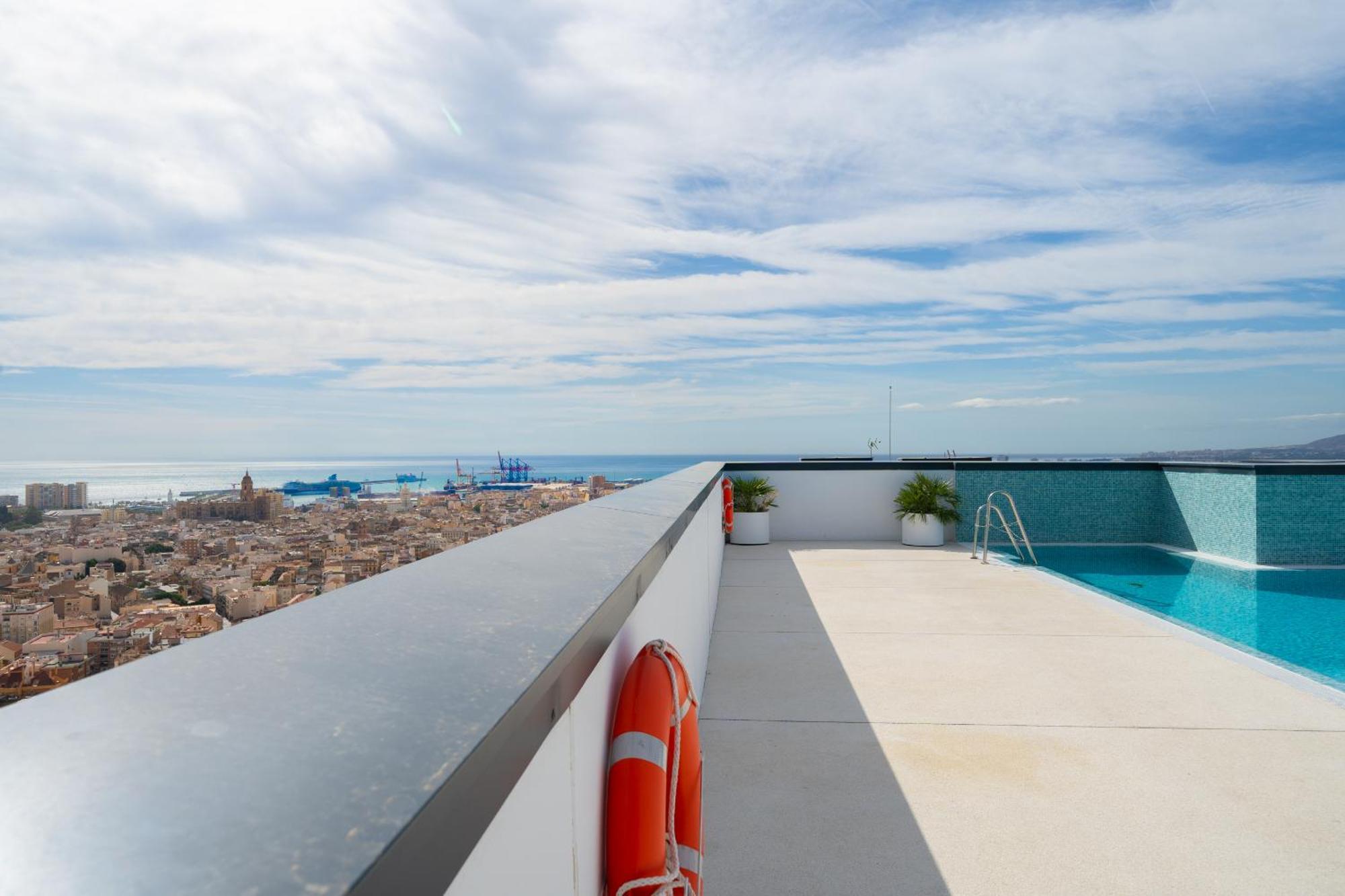 Xpce Urban 4 Malaga Skyline - Free Parking Apartment Ngoại thất bức ảnh